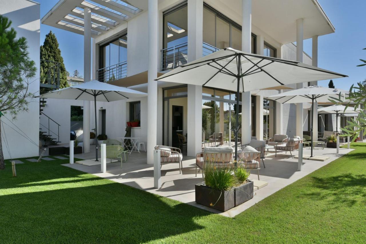 Monte Alta Hotel Salon-de-Provence Luaran gambar