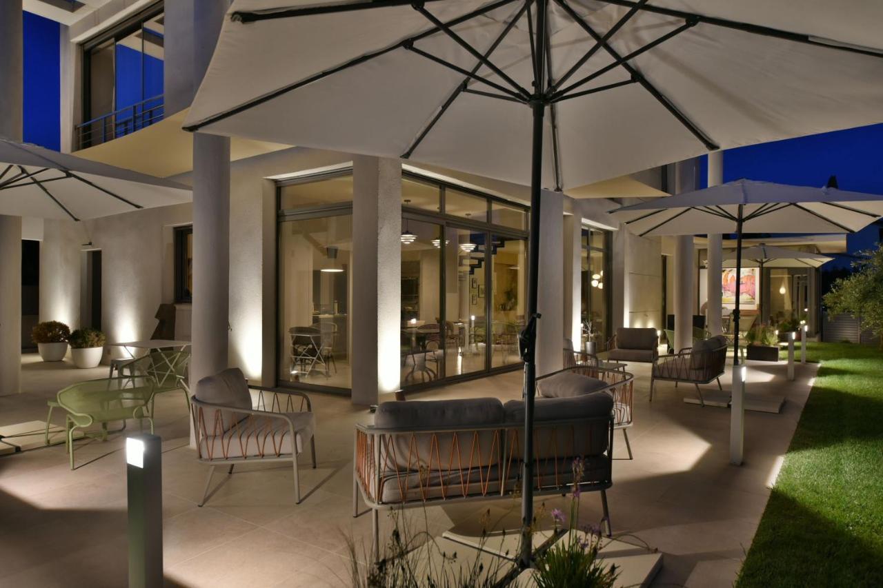 Monte Alta Hotel Salon-de-Provence Luaran gambar